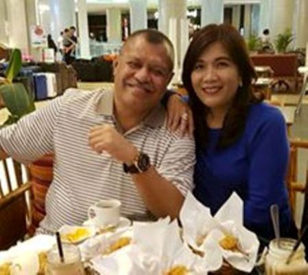 SUAMI-ISTRI MERAWAT ASA MENUAI KUASA