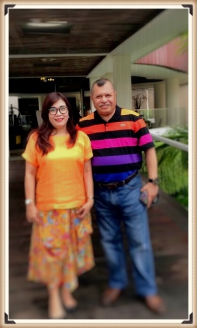 WAKTUNYA TAMPIL DI MUKA UMUM