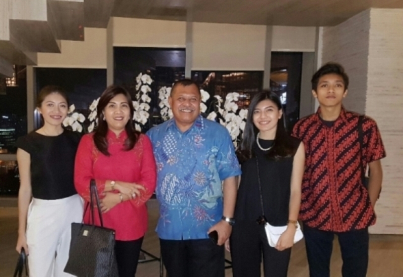 MENIKAH ATAU LAJANG ADALAH KARUNIA 